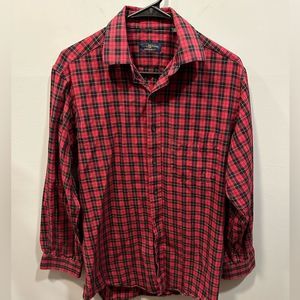 ⭐️ 2 for $15 ⭐️ Club Room Button Down